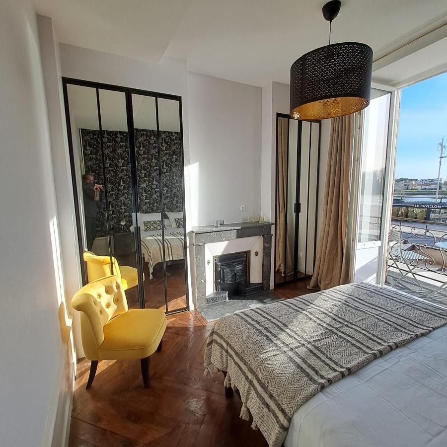 Center Macon Charmant Appartement Avec Vue Sur La Saone エクステリア 写真